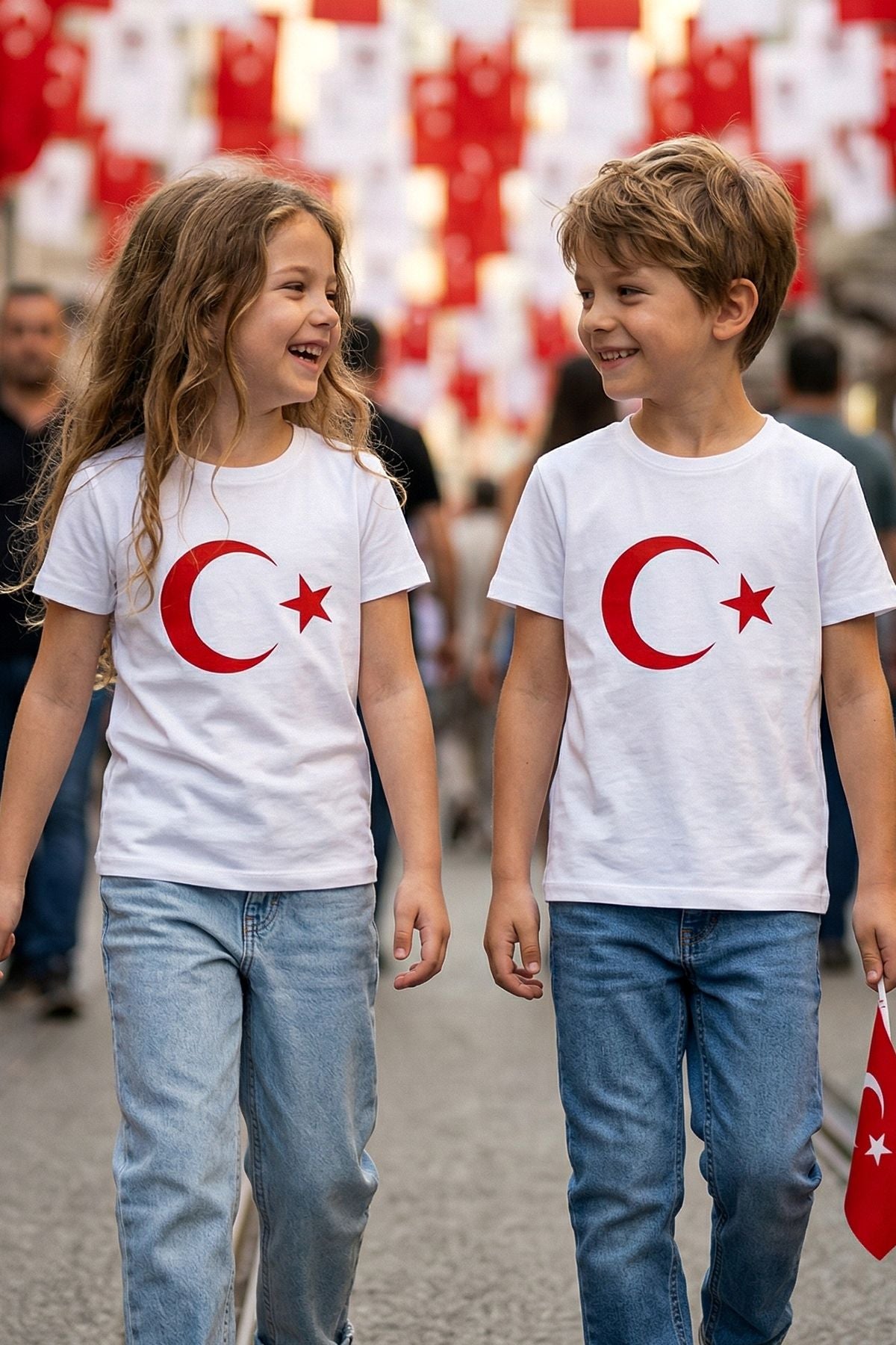 Türk Bayrağı Baskılı Beyaz Renk T-Shirt
