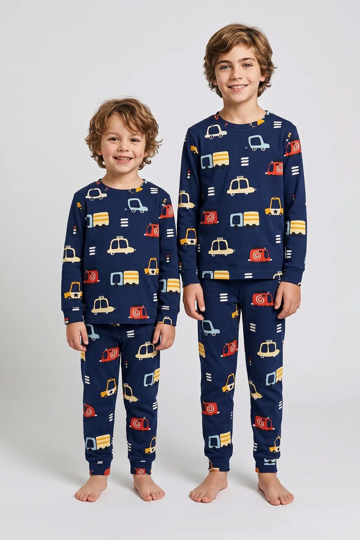 Araba Desenli %100 Pamuk Süprem Kumaş Erkek Bebek - Çocuk Pijama Takımı