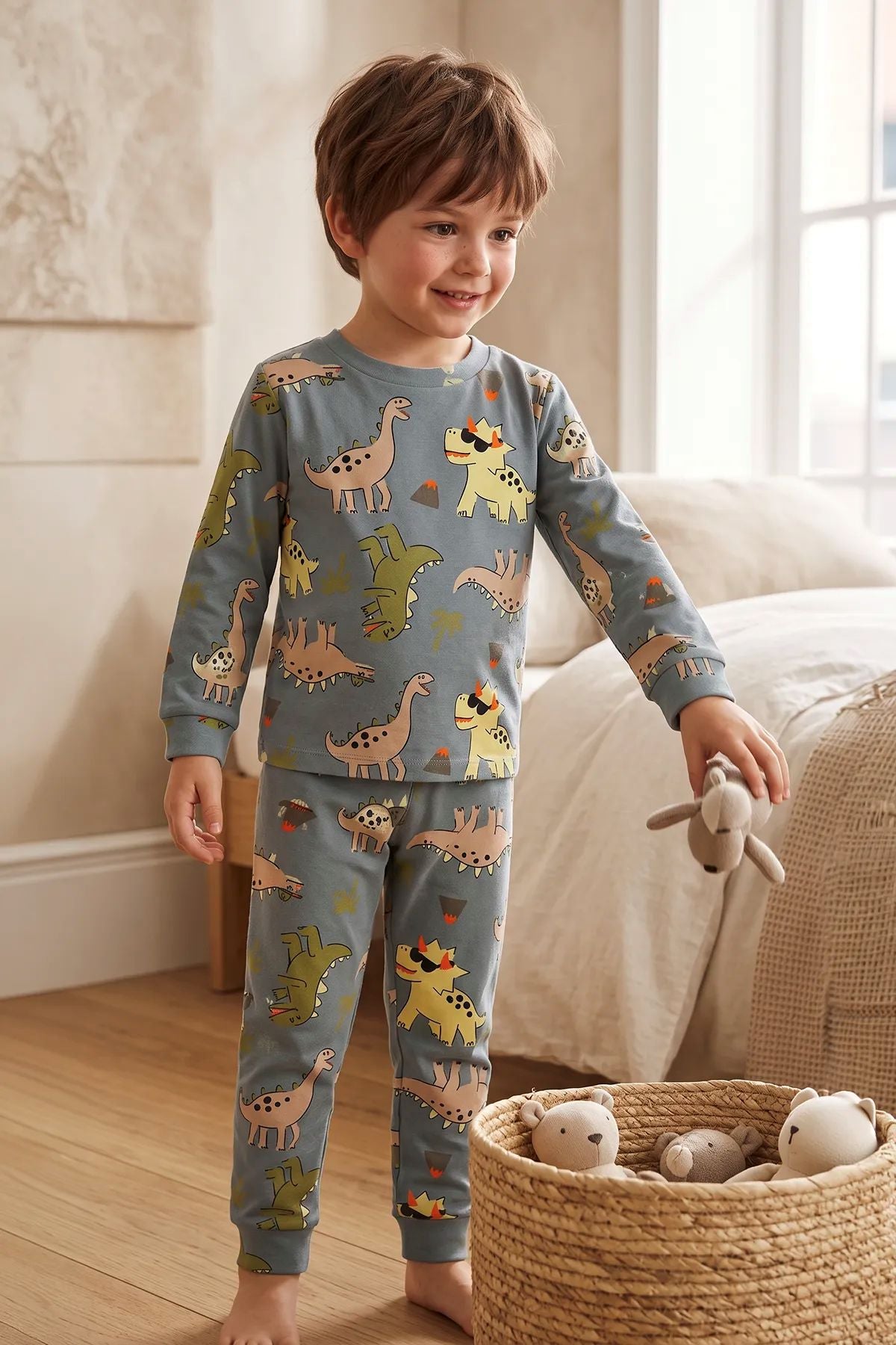 Dinozor Desenli Erkek Çocuk Pijama Takımı