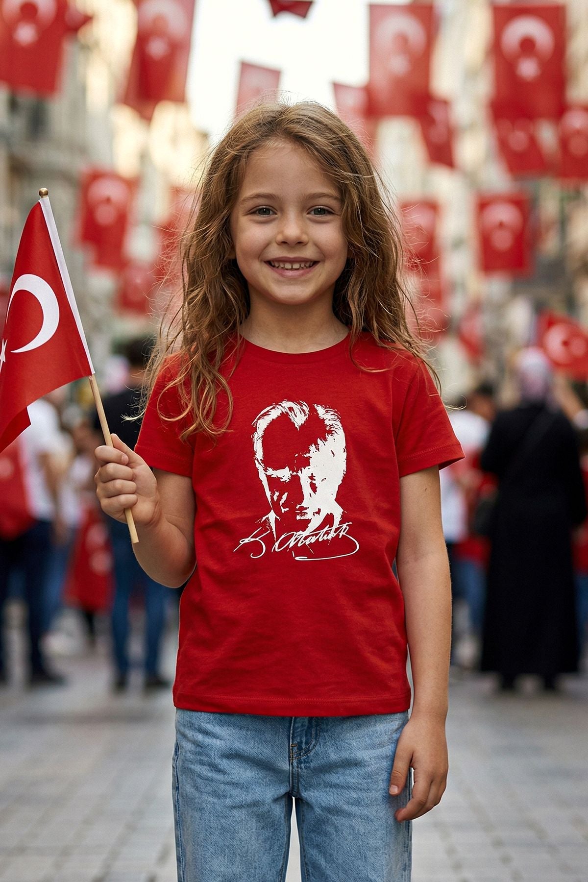 Atatürk Baskılı Kırmızı Renk T-Shirt