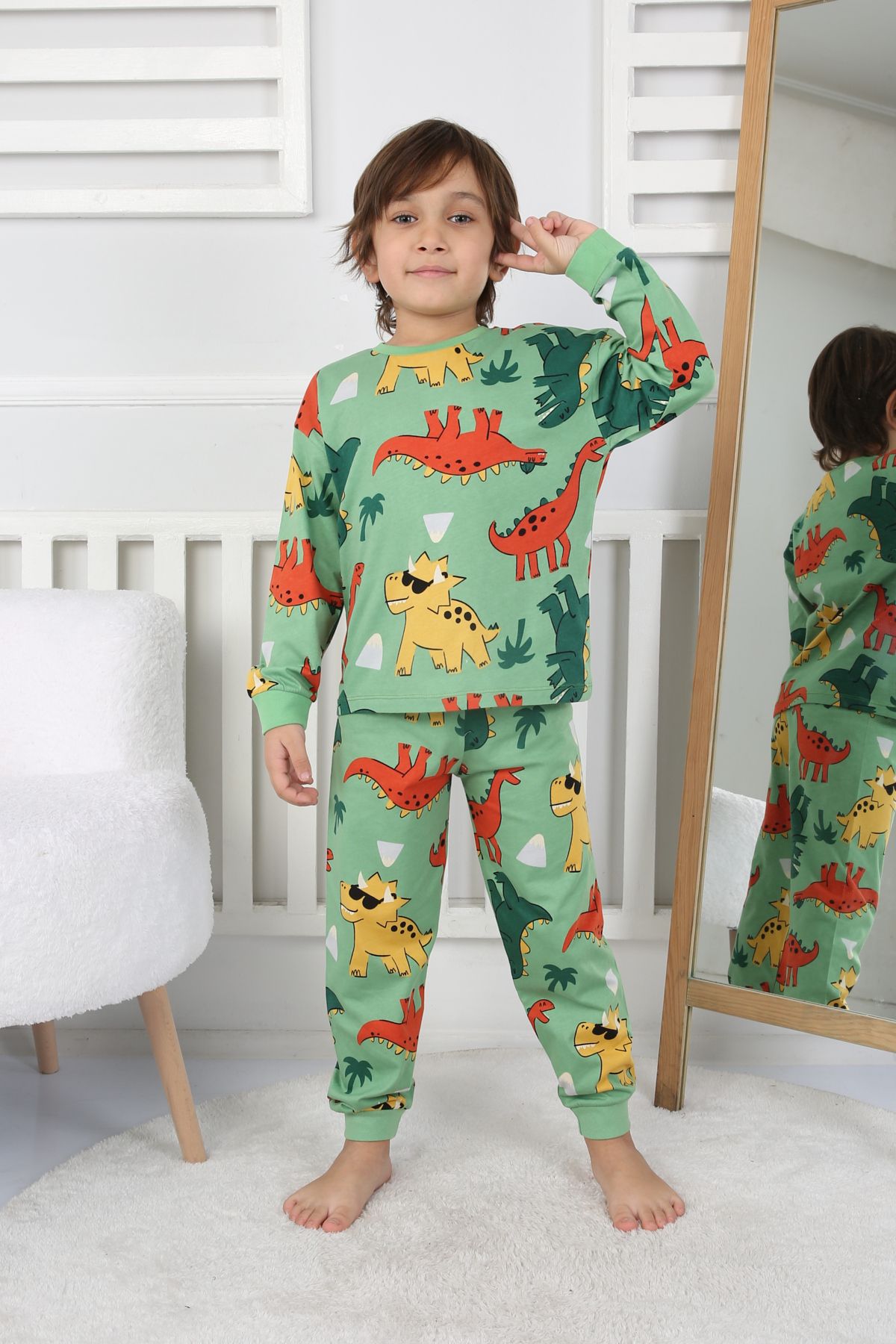 Dinozor Desenli Erkek Çocuk Pijama Takımı Yeşil