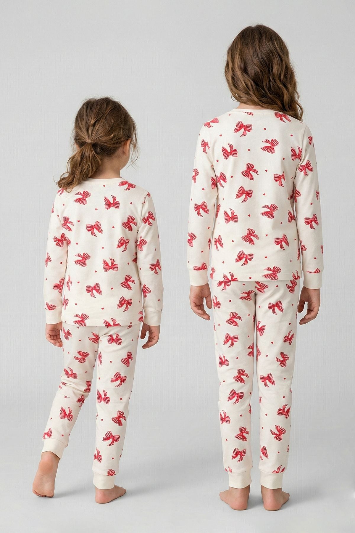 Ekru Renk Kırmızı Fiyonk Baskılı Kız Çocuk Pijama Takımı