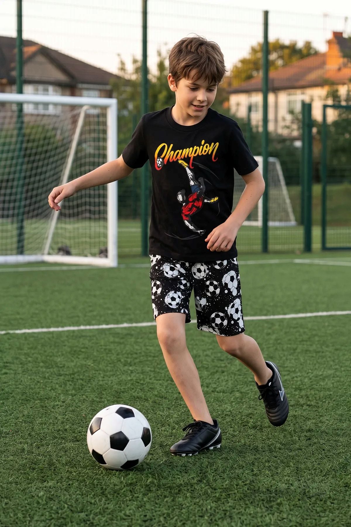 Erkek Çocuk Champion Futbol Baskılı Şort Alt - Üst Takım