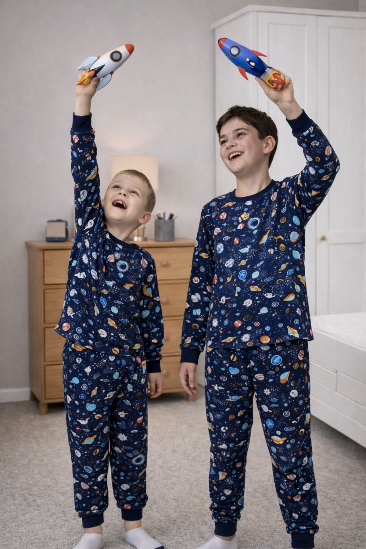 Gezegen Desenli %100 Pamuk Lacivert Çocuk Pijama Takımı