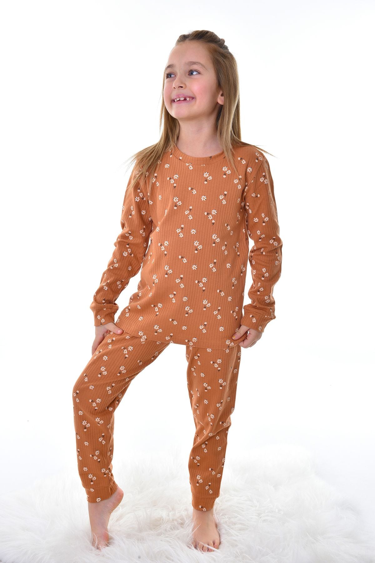 Kalp Desenli %100 Pamuk Kız Çocuk Pijama Takımı