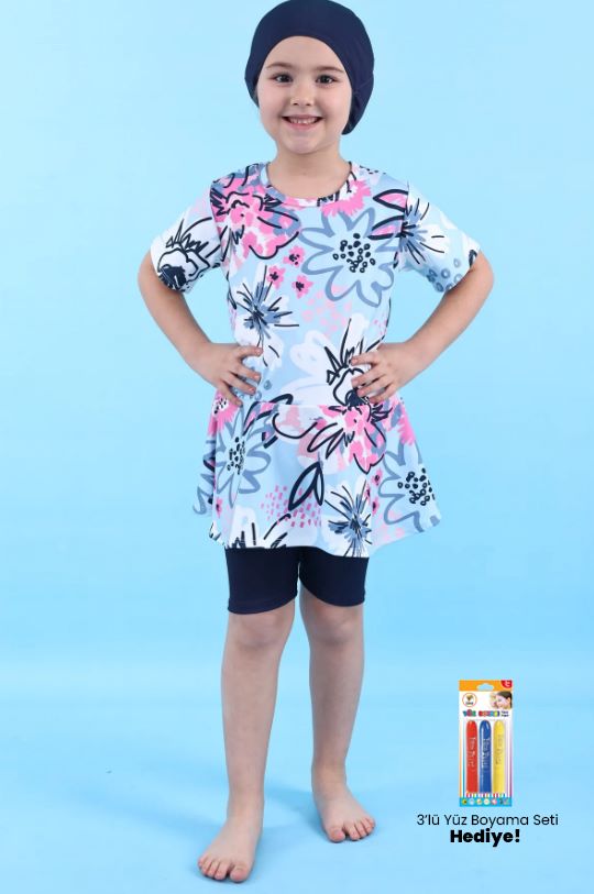 Kalp Desenli Lacivert Kız Çocuk Boneli Mayo Takımı