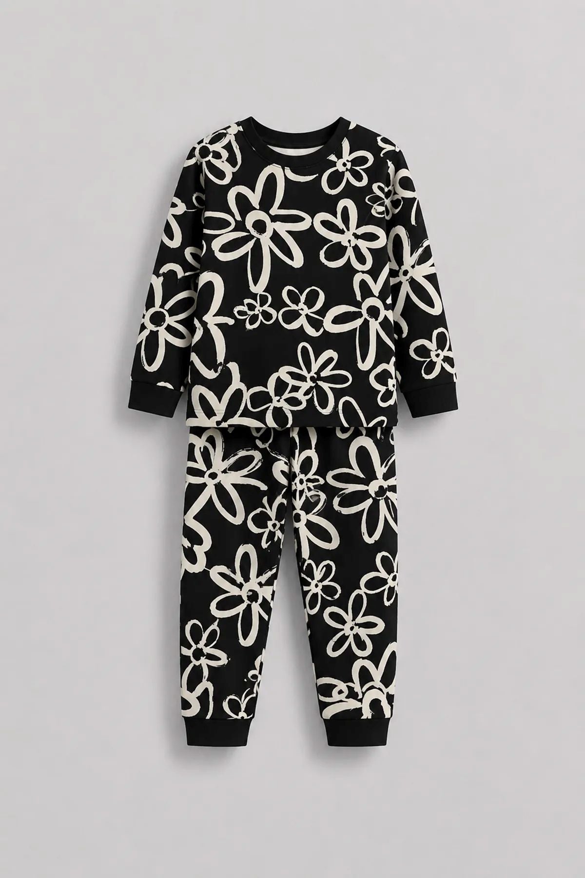 Kız Çocuk Siyah Beyaz Büyük Papatya Desenli Uzun Kollu Pijama Takımı