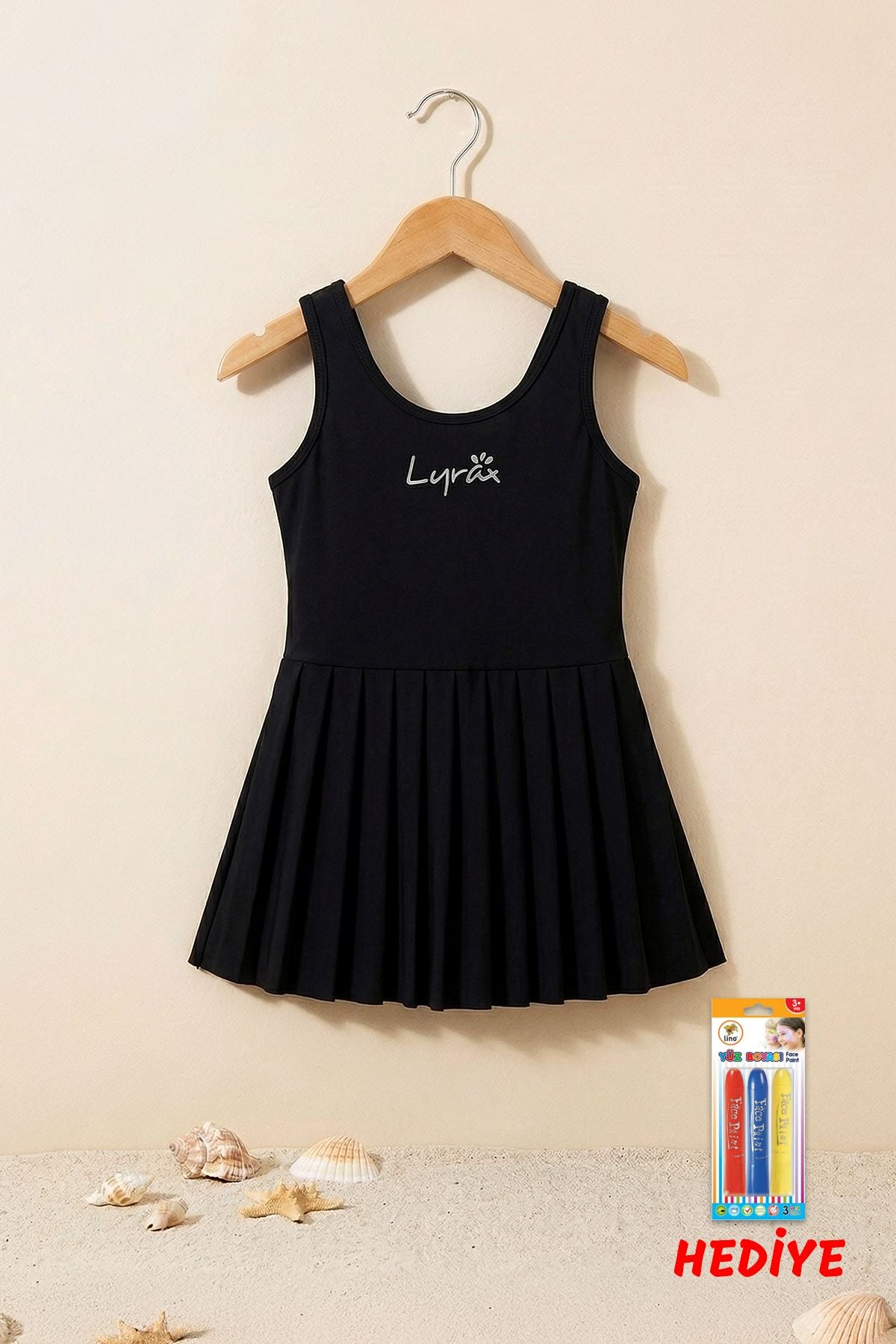 Kız Çocuk Siyah Pilili Etekli Spor Elbise