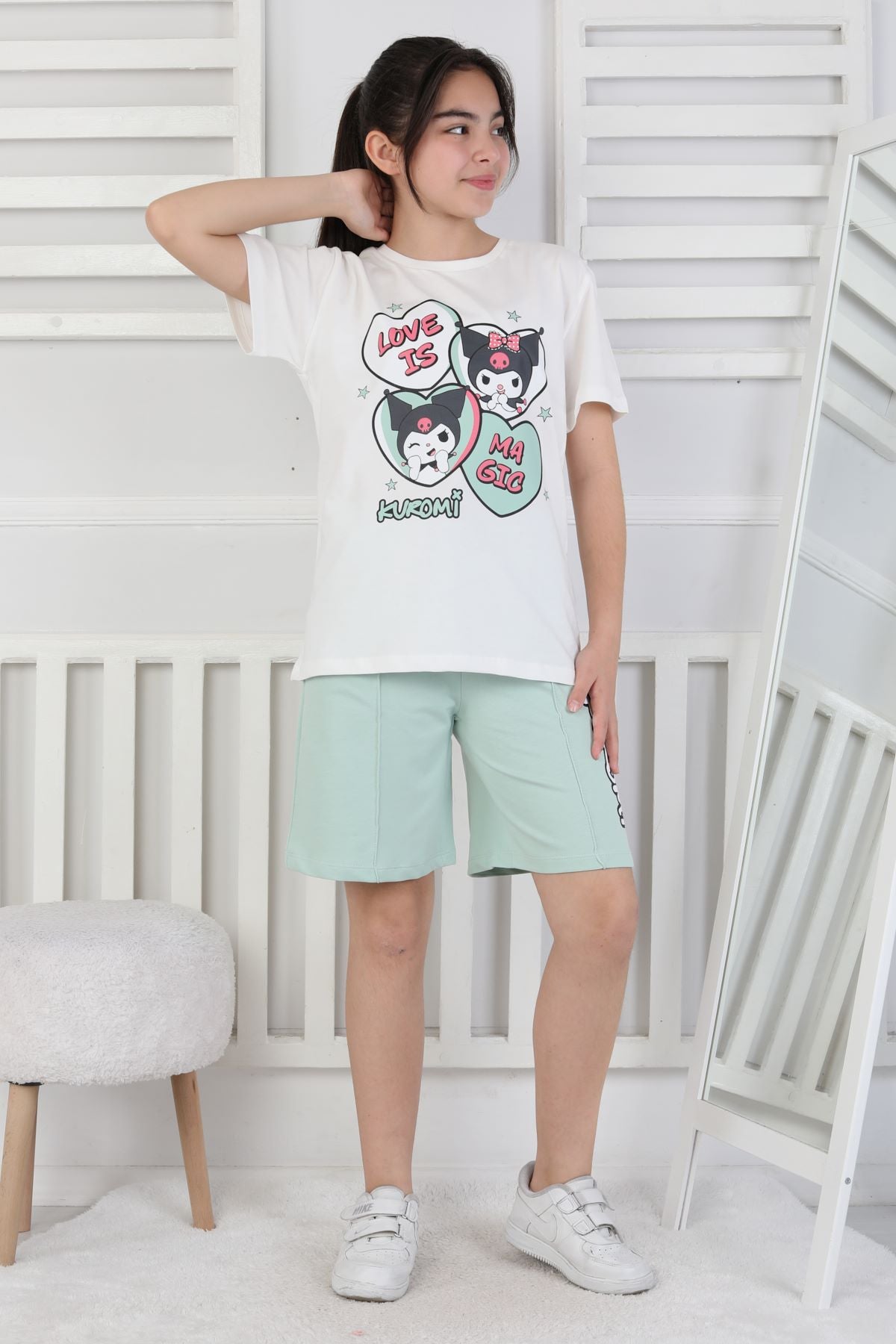 Love Is Kız Çocuk Üst Süprem Alt 2 İp Şort Takım