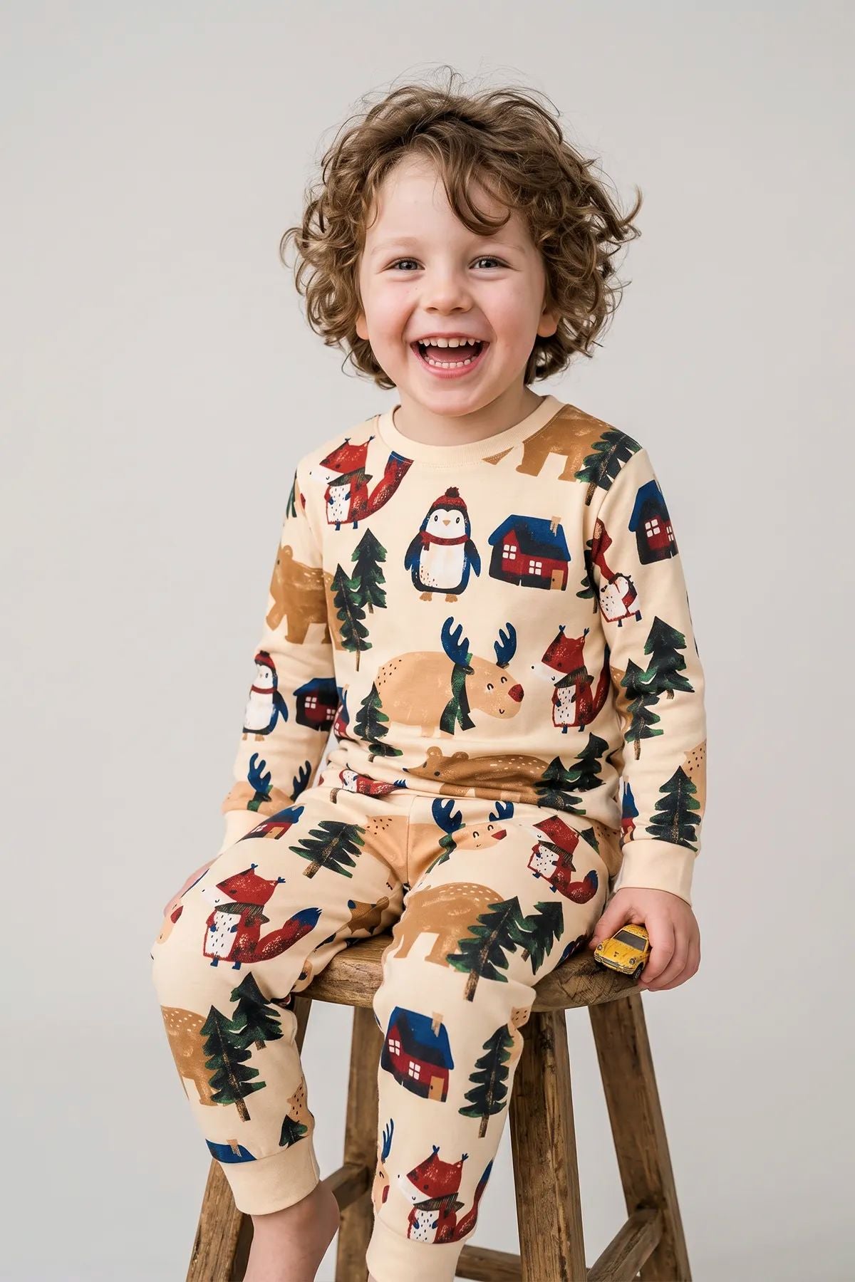 Sevimli Kardan Adam-Penguen Desenli %100 Pamuk Unisex Çocuk Pijama Takımı