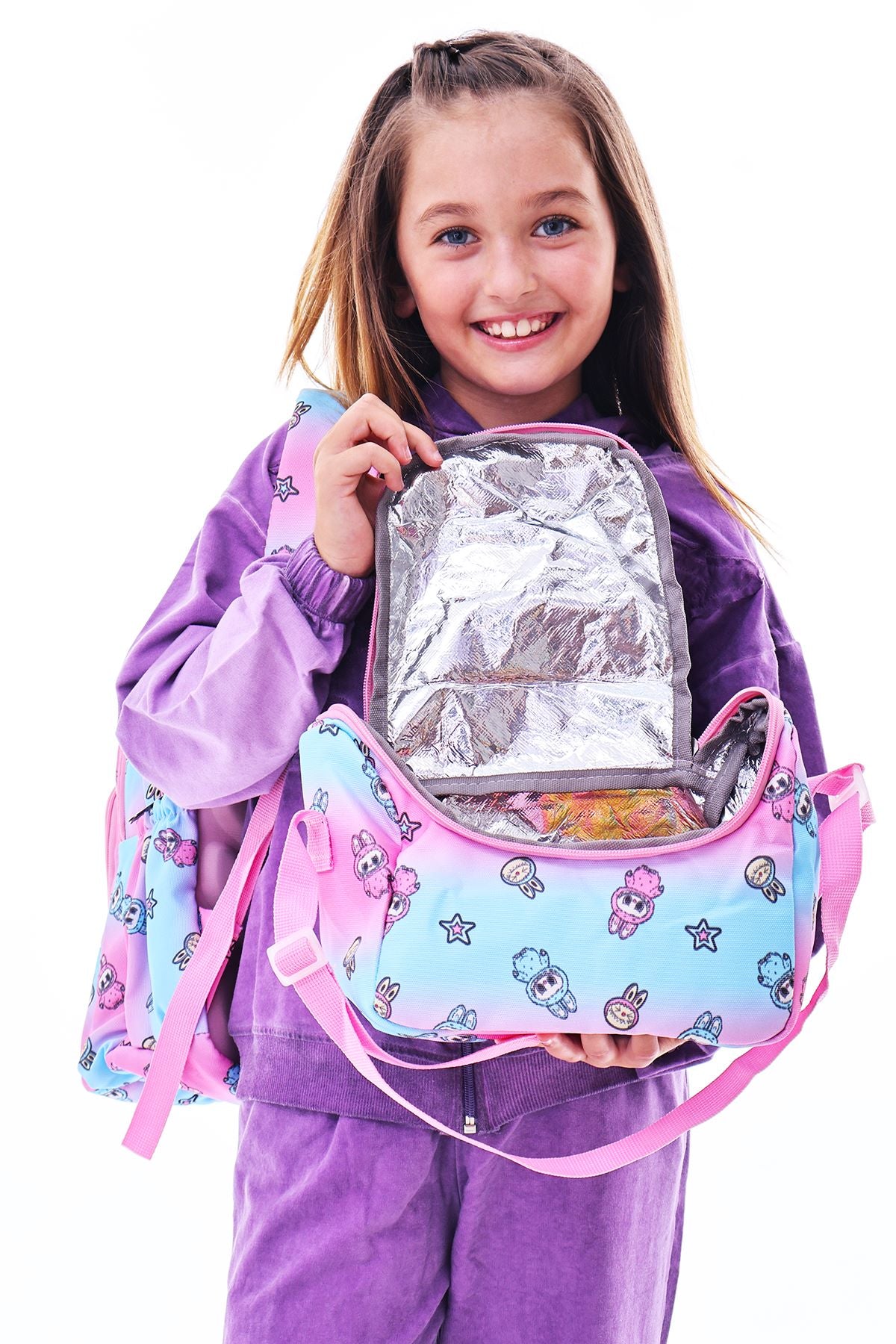 Labubu İle Okula Dönüş Seti ( Sırt Çantası - Beslenme Çantası - Kalemlik )