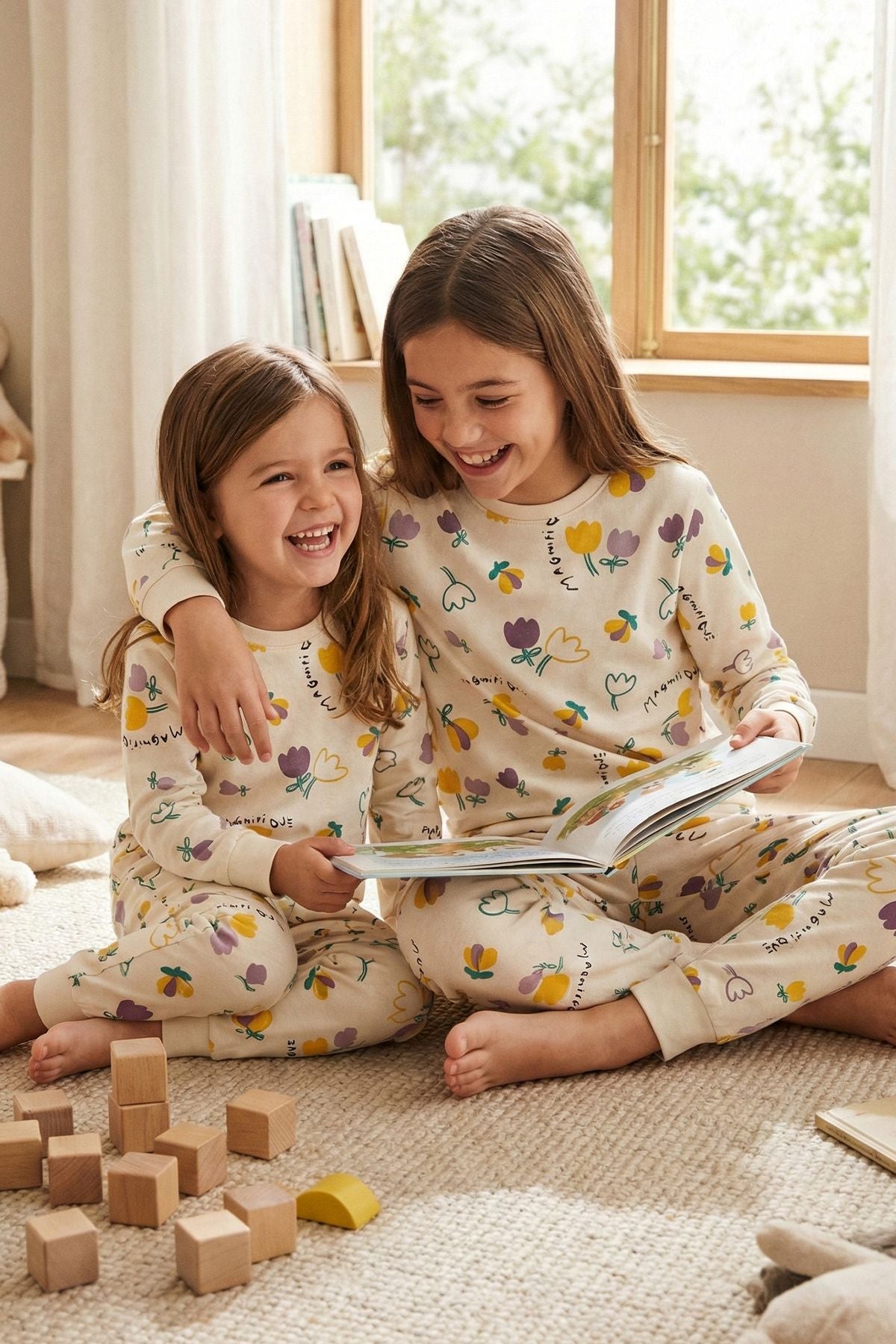 Magnifi Ove Yazılı Lale Baskılı Kız Çocuk Pijama Takımı