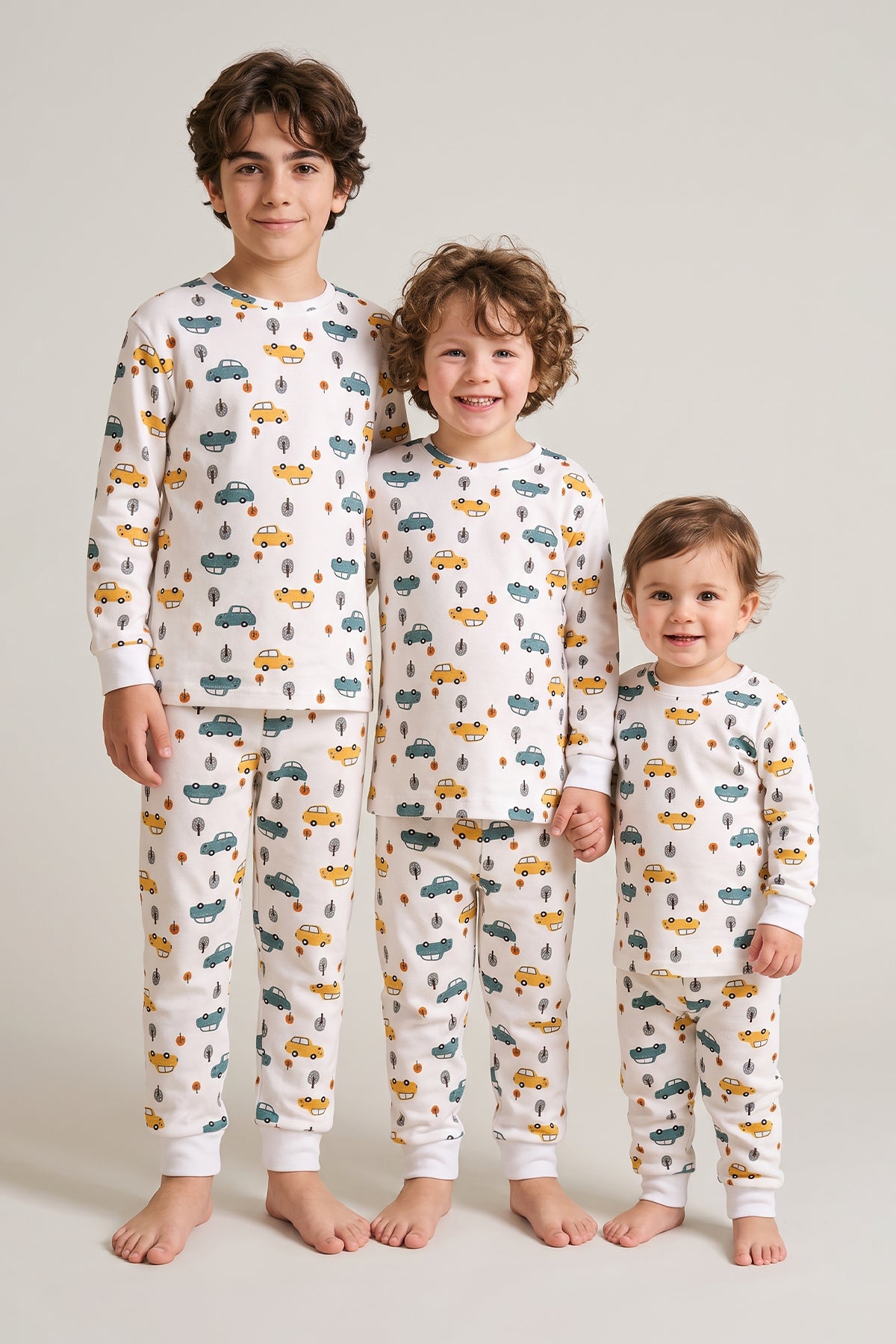 Araba Desenli %100 Pamuk Süprem Kumaş Erkek Bebek - Çocuk Pijama Takımı