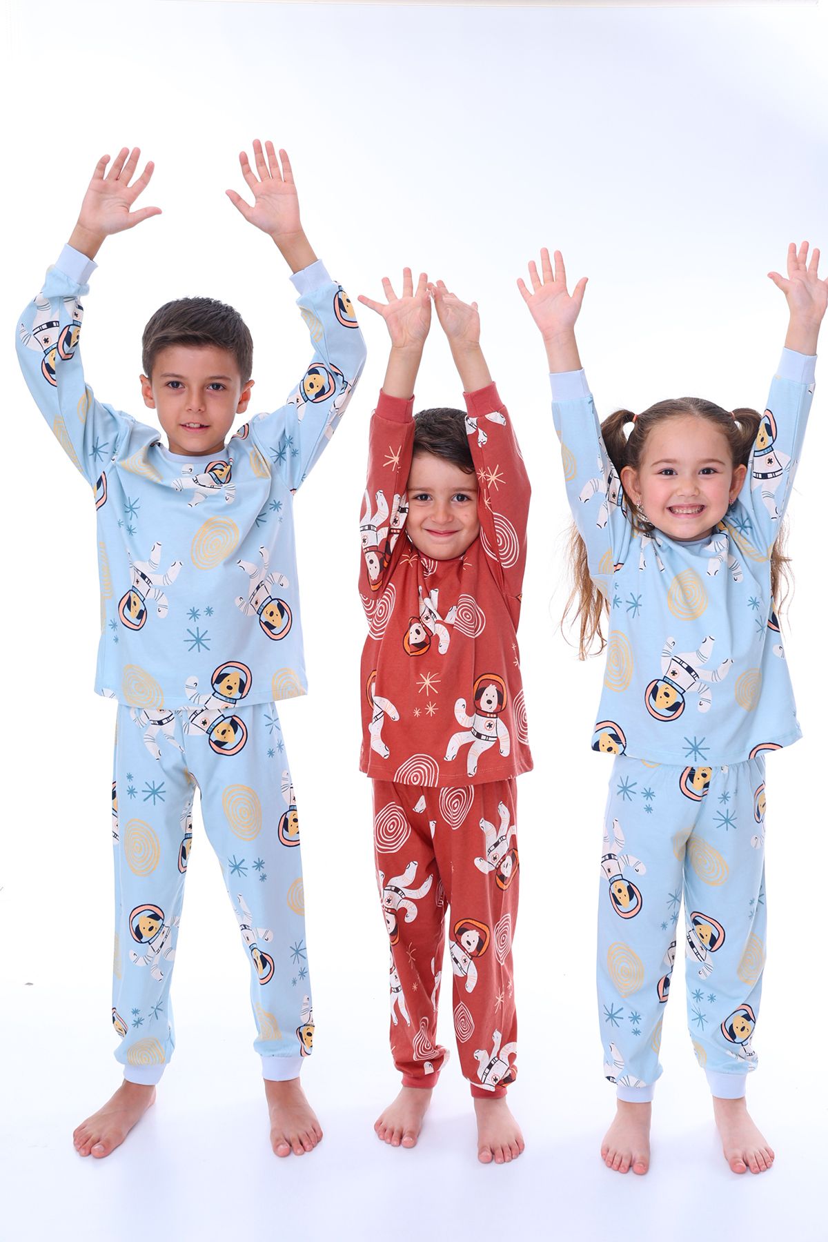 Sevimli Astronot Bobi Mavi Çocuk Pijama Takımı