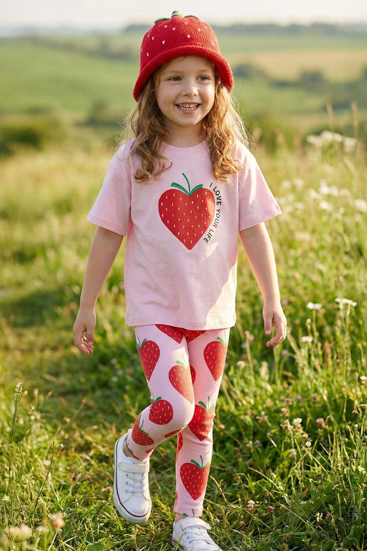 Strawberry Love Baskılı Kız Çocuk Tayt Takım – Pembe Çilek Desenli