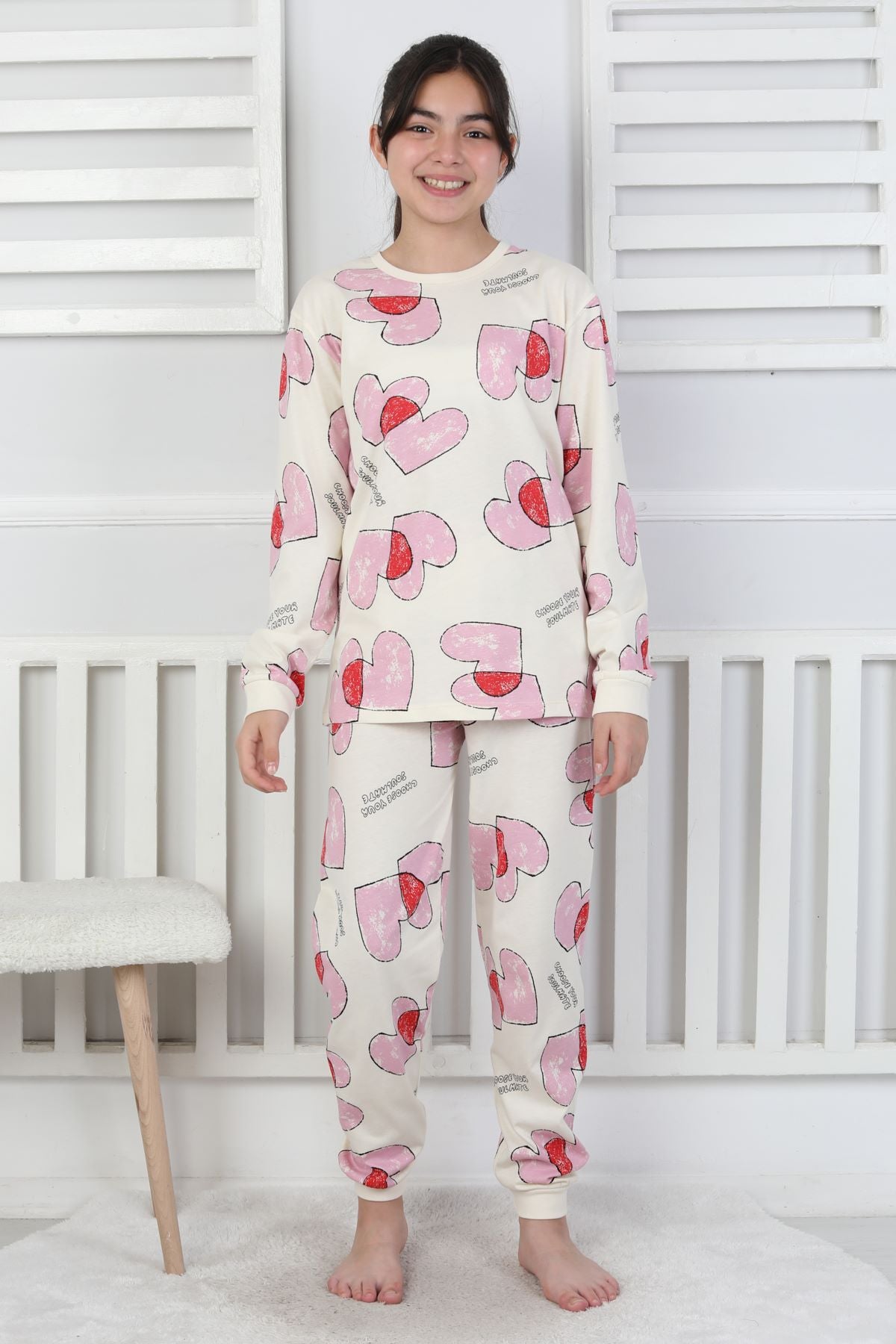 Tangled Hearts Desenli Kız Çocuk Pijama Takımı 8-13