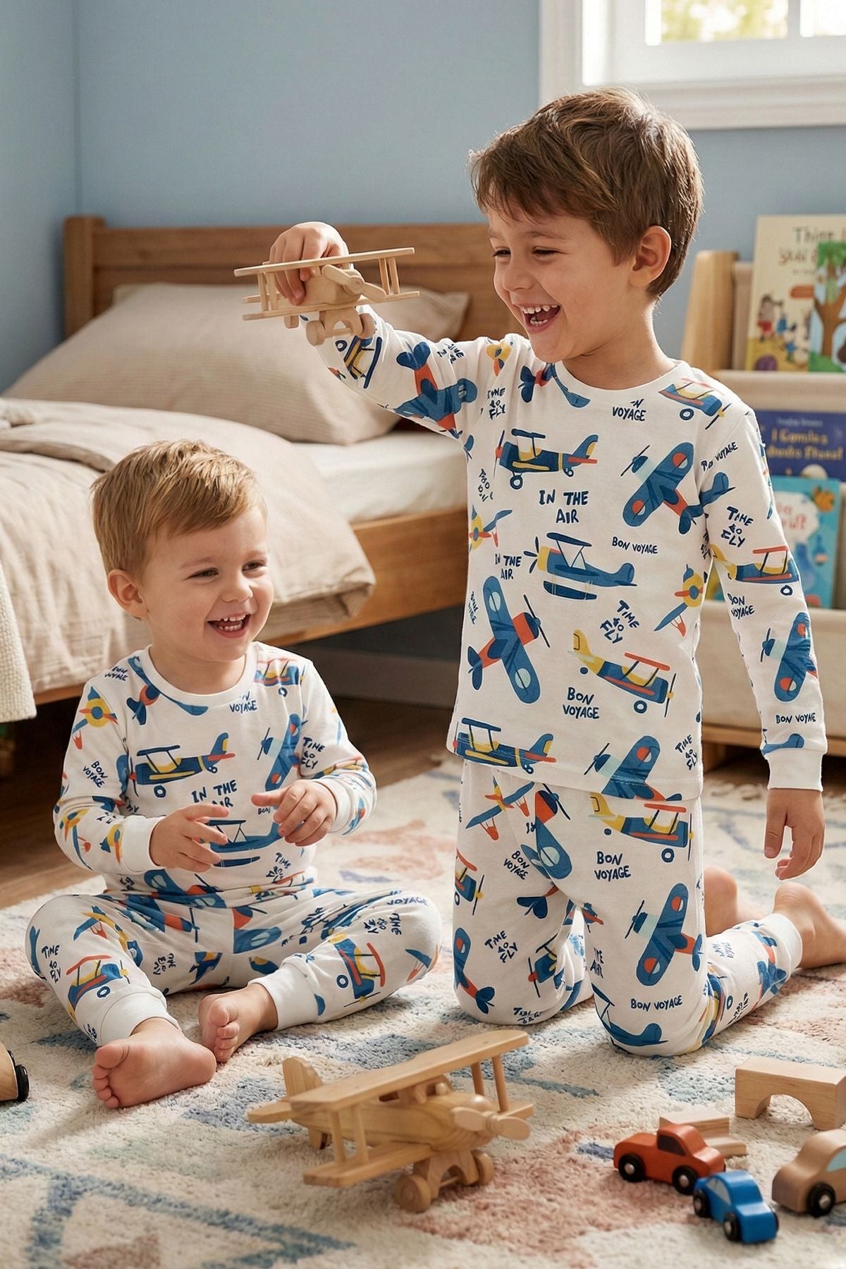 Time To FLY Beyaz Desenli Çocuk Pijama Takımı