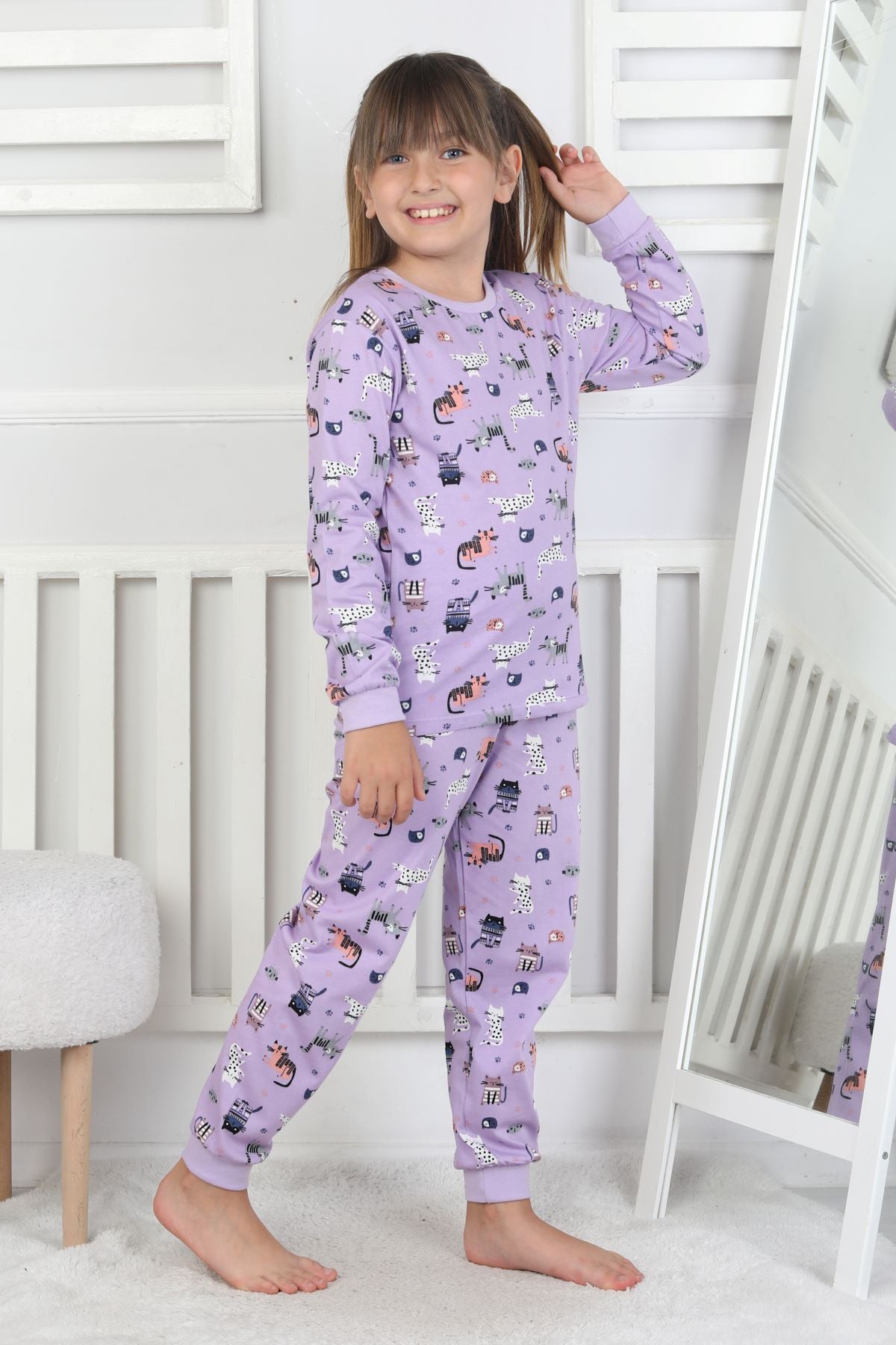 Uzun Kollu Cute Cat Desenli Kız Çocuk Pijama Takımı