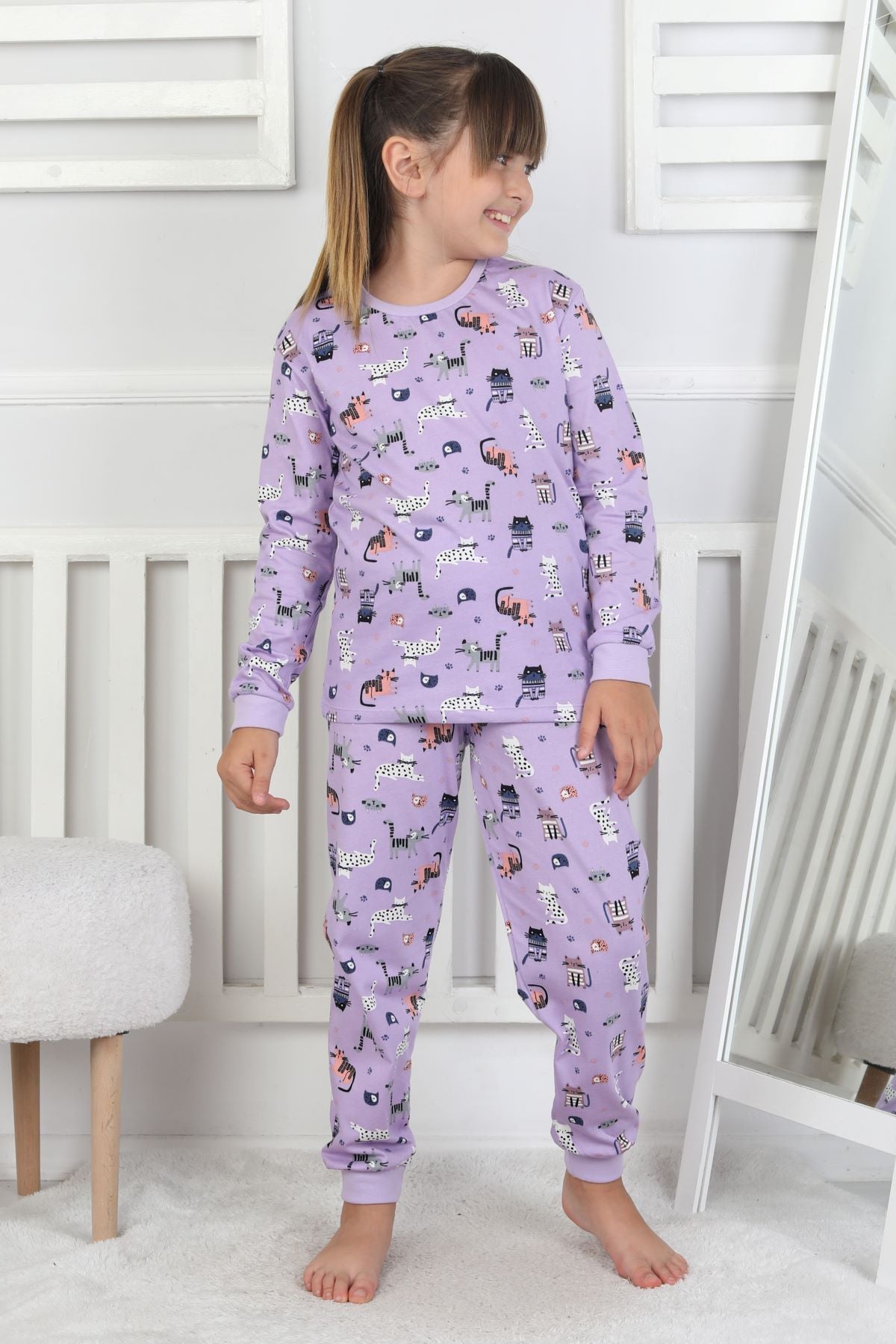 Uzun Kollu Cute Cat Desenli Kız Çocuk Pijama Takımı
