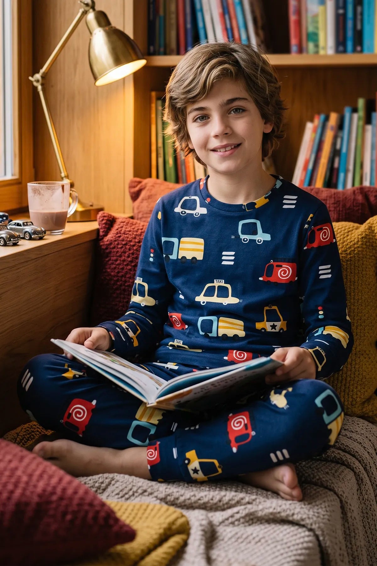 Araba Desenli %100 Pamuk Süprem Kumaş Erkek Bebek - Çocuk Pijama Takımı