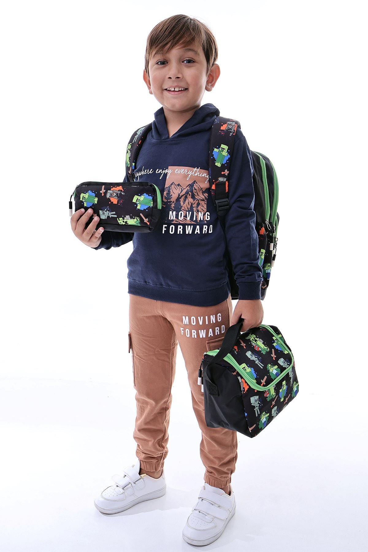 Adventure is An Attıtude Temalı Çocuk Okul Çanta Seti (Sırt Çantası - Beslenme Çantası - Kalemlik)