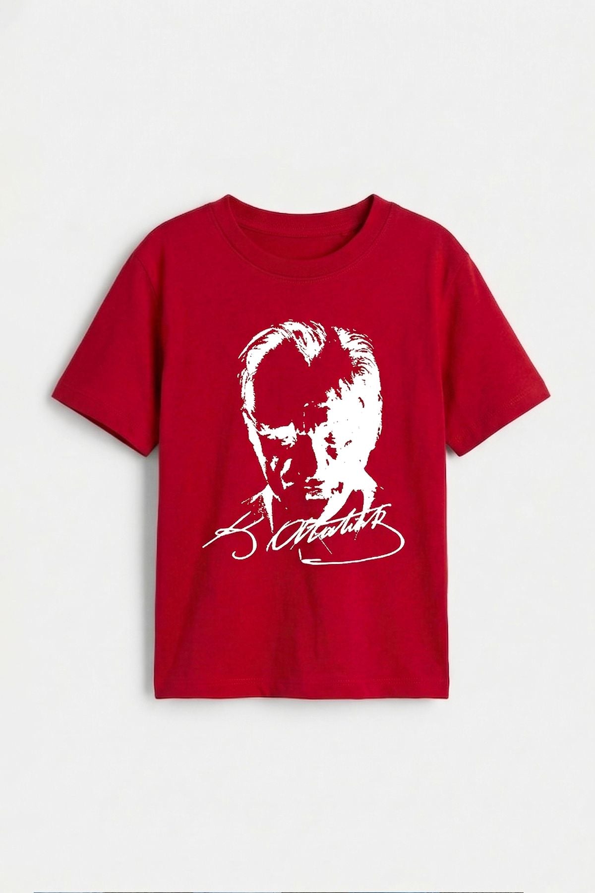 Atatürk Baskılı Kırmızı Renk T-Shirt