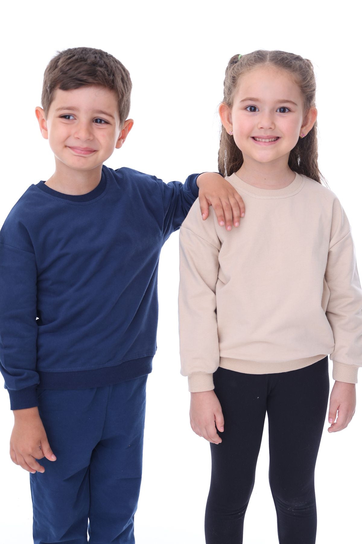 Basic Düz Renk Pembe Fırçalı Yumuşak %100 Pamuk Sweatshirt