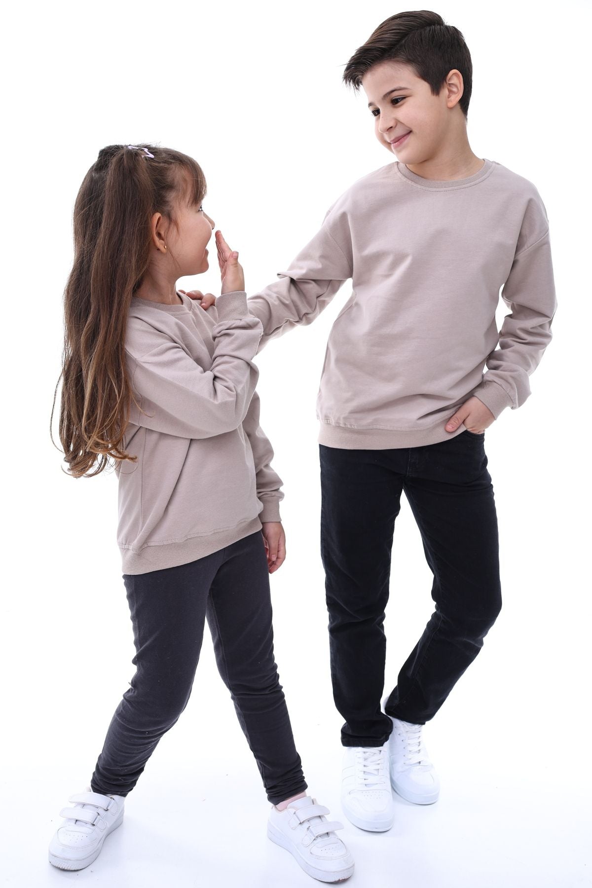 Basic Düz Renk Vizon Fırçalı Yumuşak Pamuk Sweatshirt