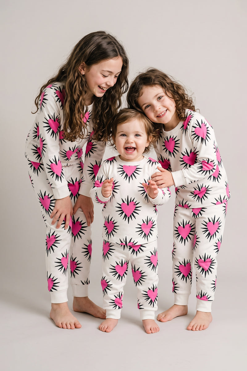 Kız Çocuk Pembe Kalp Desenli Uzun Kollu Pijama Takımı