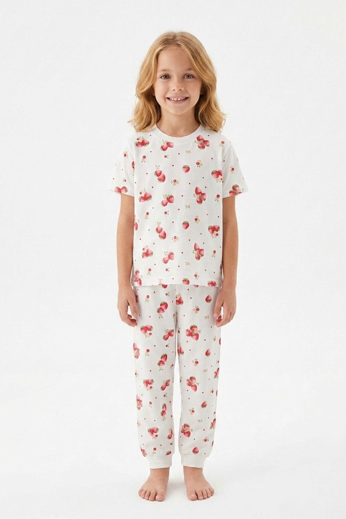 Çilek Desenli Kısa Kollu %100 Pamuk Kız Çocuk Pijama Takımı