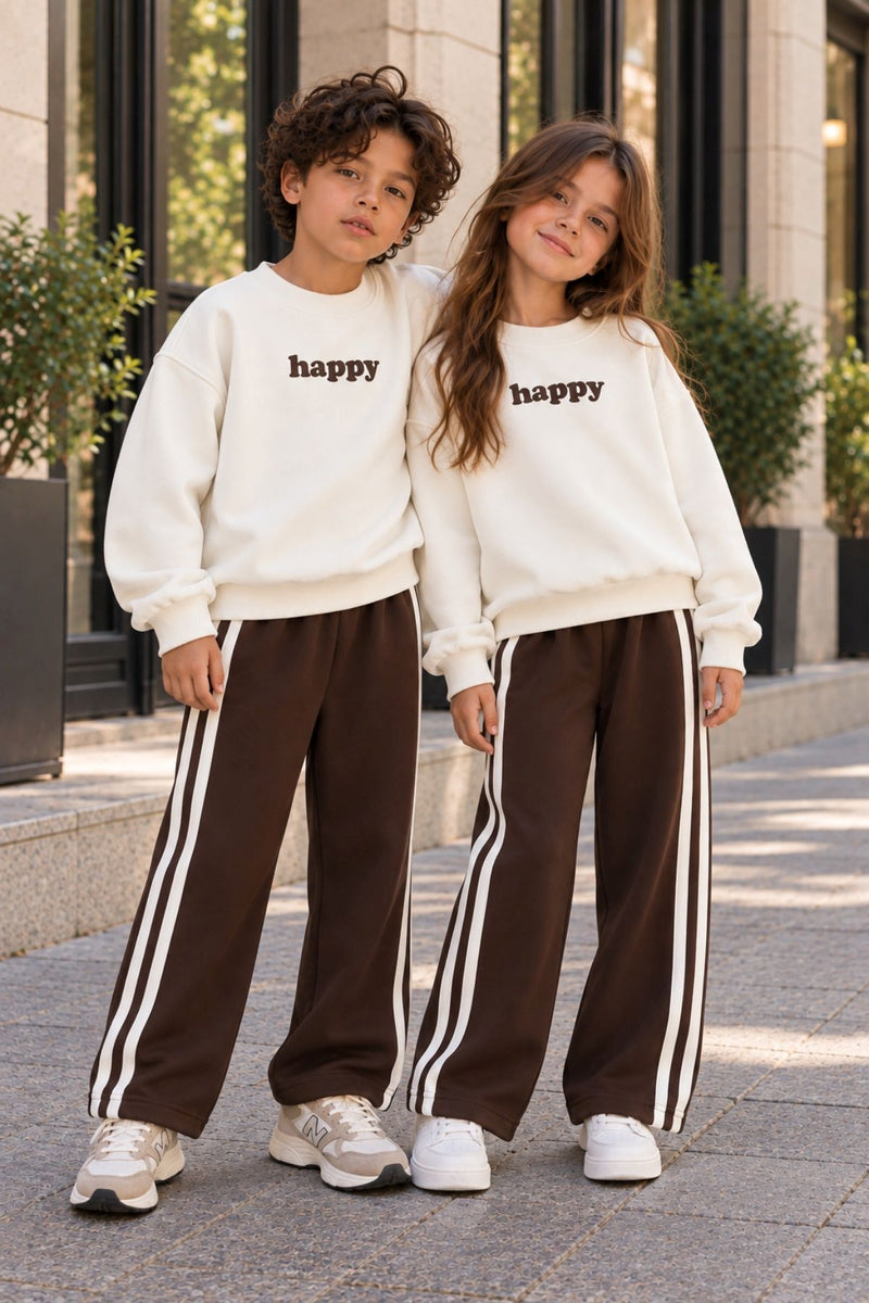 Unisex Çocuk Happy Yazı Baskılı Sweatshirt ve Şerit Detaylı Bol Paça Eşofman Takımı