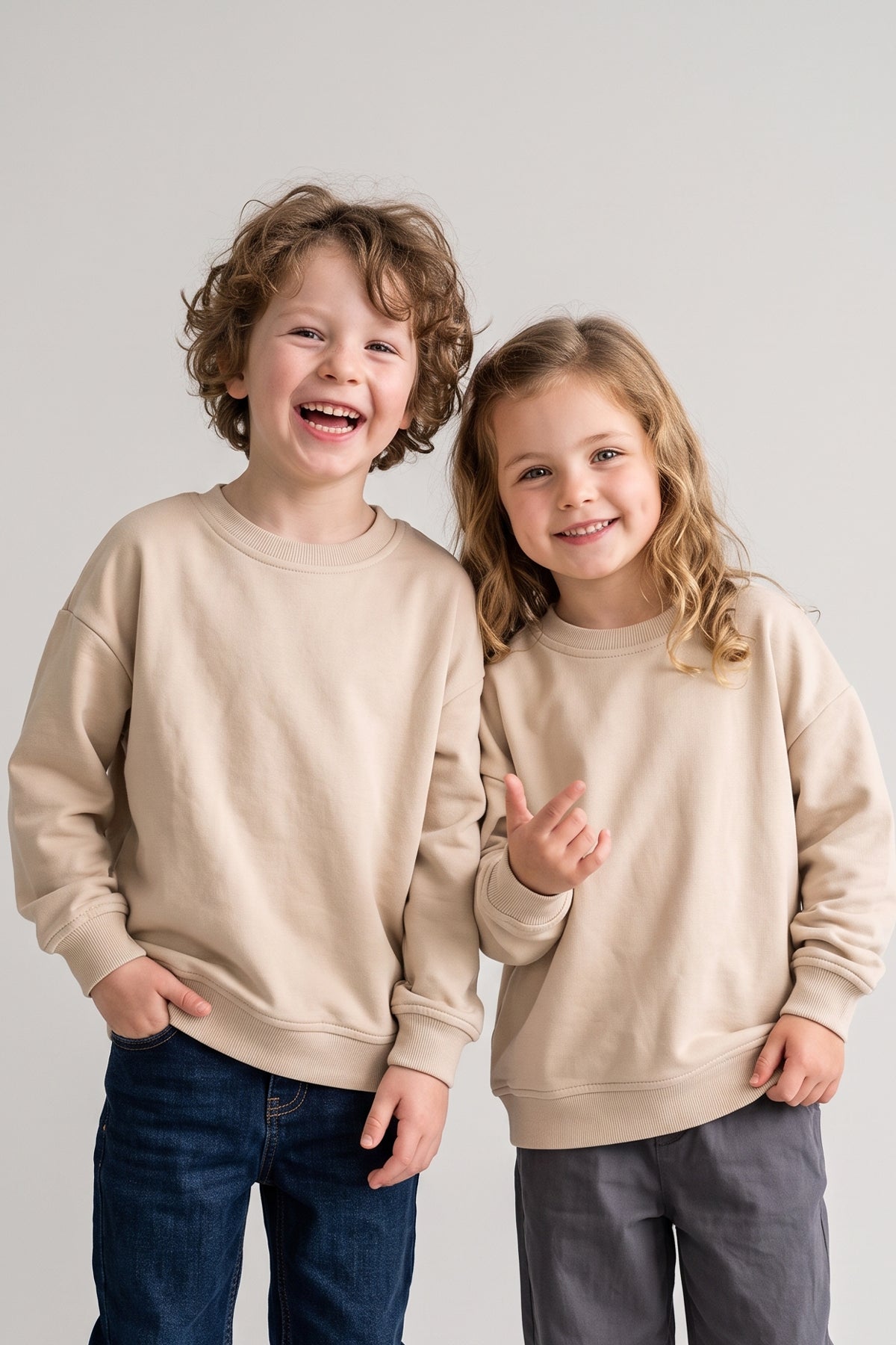 Basic Düz Renk Pembe Fırçalı Yumuşak %100 Pamuk Sweatshirt