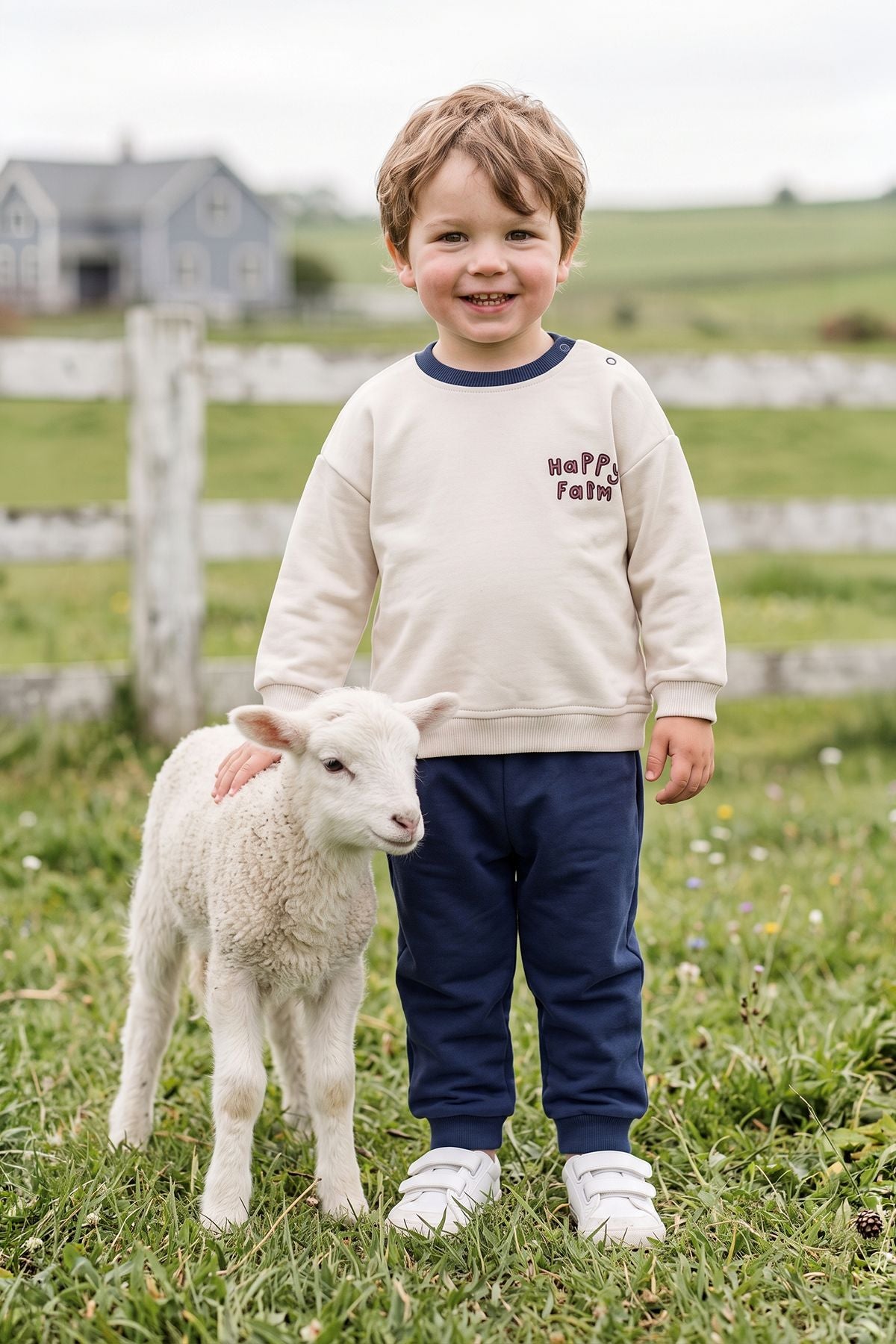 Happy Farm Baskılı Erkek Bebek Sweatshirt Eşofman Alt Üst Takım