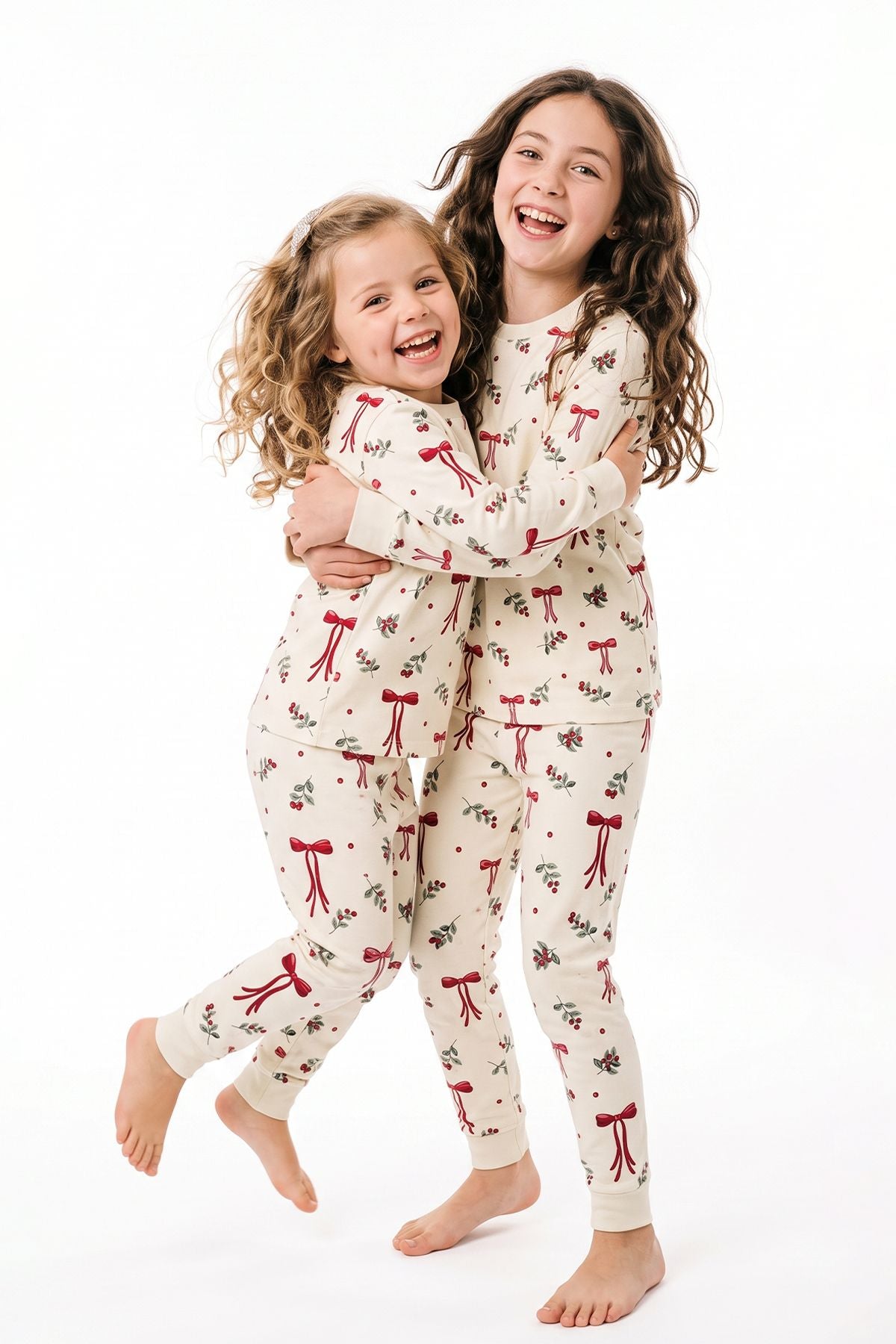 Kız Çocuk Yılbaşı Temalı Fiyonklu Uzun Kollu Pijama Takımı