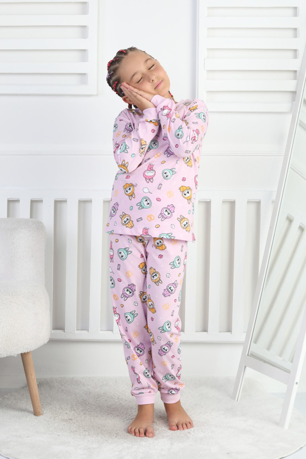 Labubu Desenli Kız Çocuk Takımı