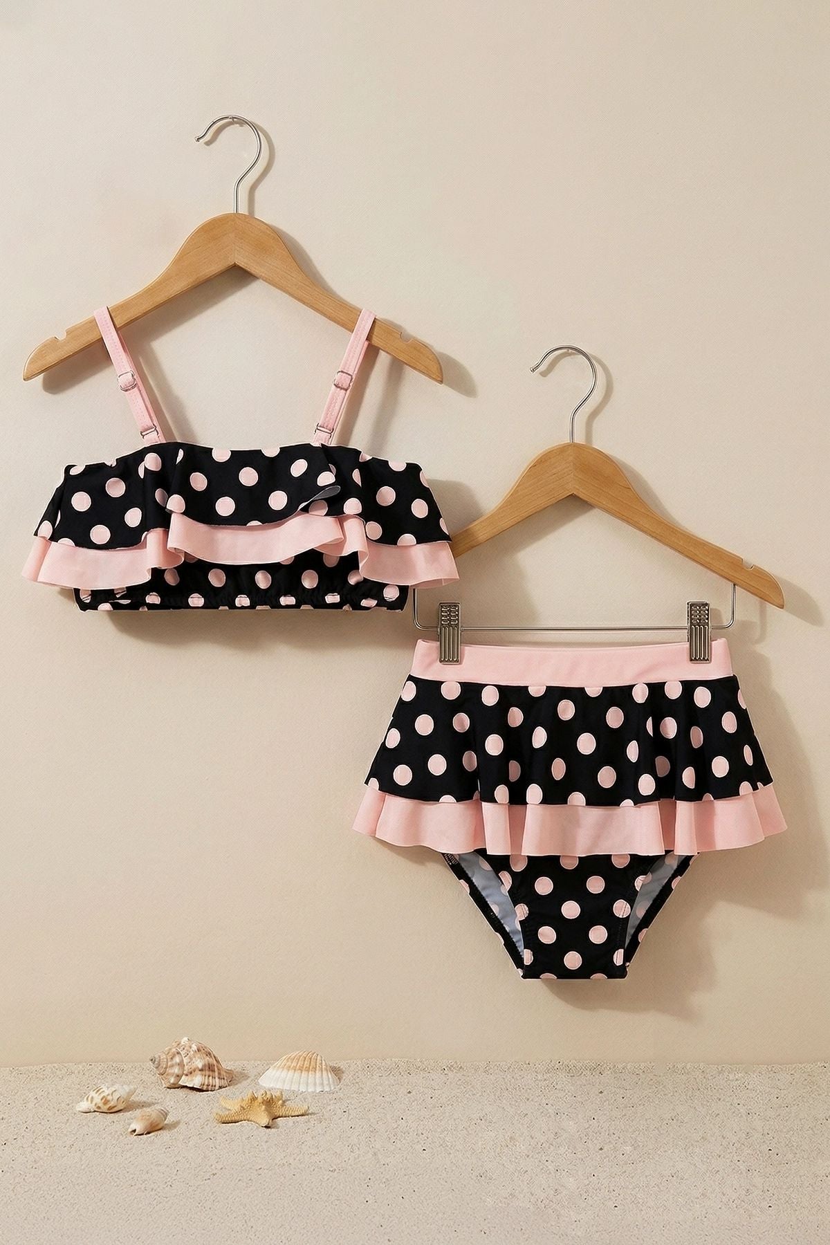 Puantiye Desenli Fırfırlı Siyah Renk Kız Çocuk Etekli Bikini Takımı