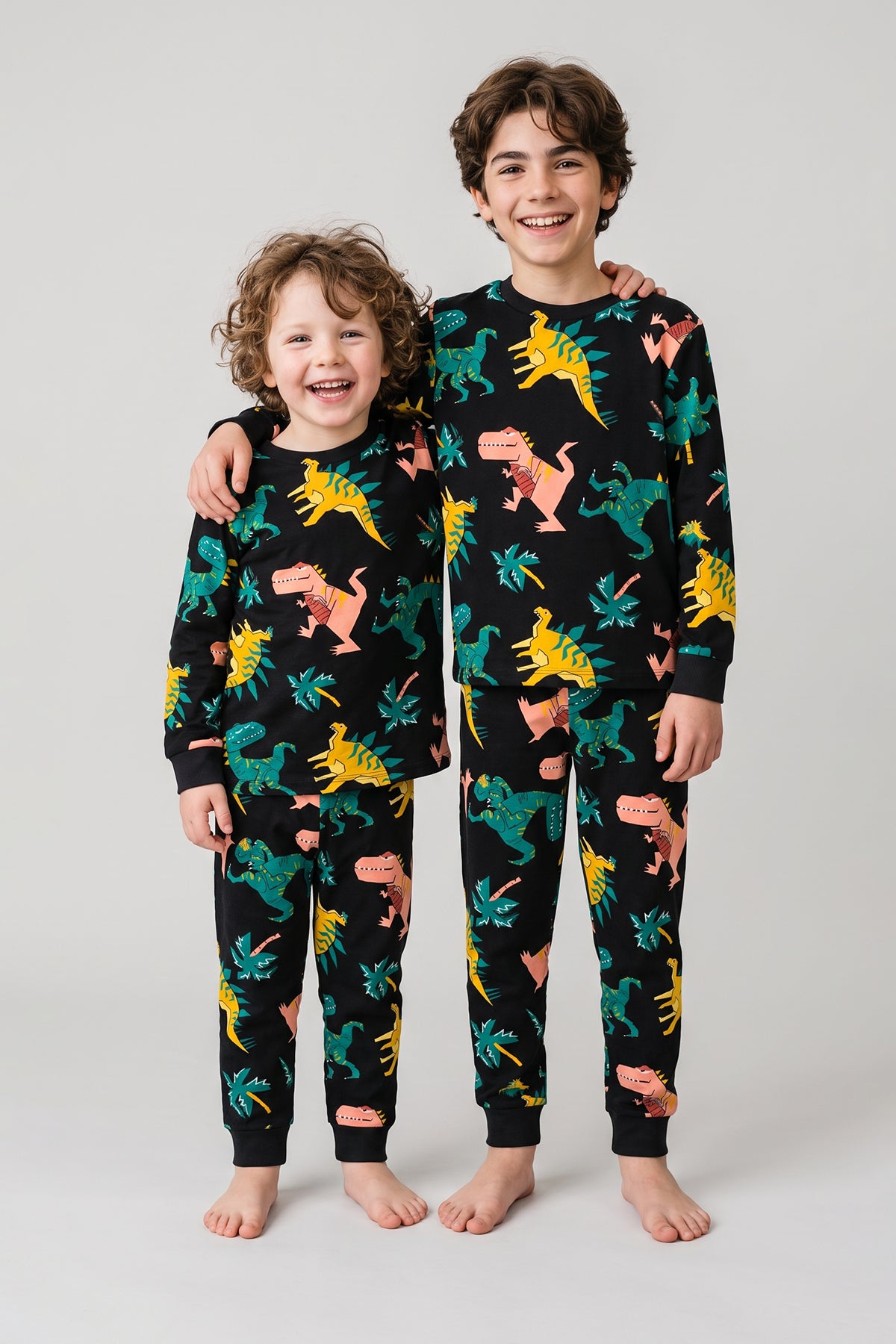 Dinozor Desenli Uzun Kollu Erkek Çocuk Pijama Takımı