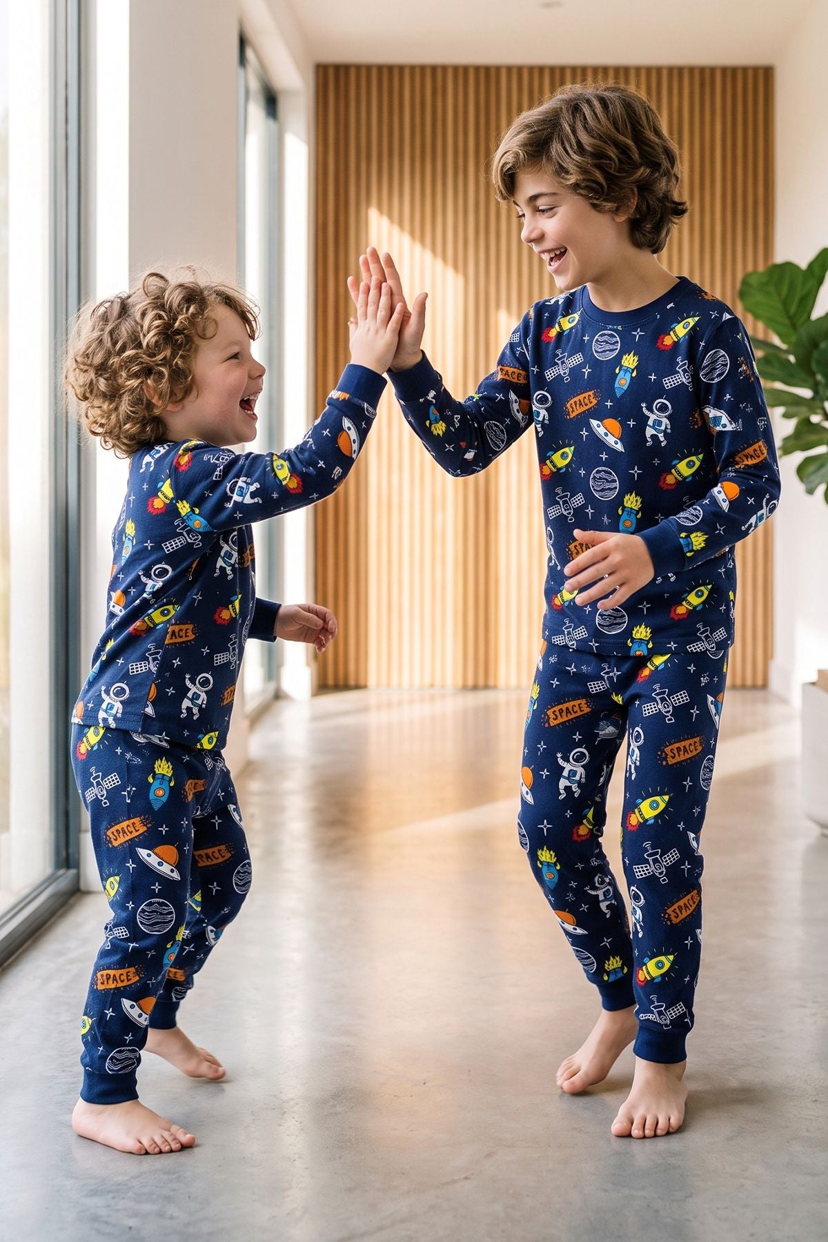 Space Uzay Desenli Uzun kollu Erkek Çocuk Pijama Takımı