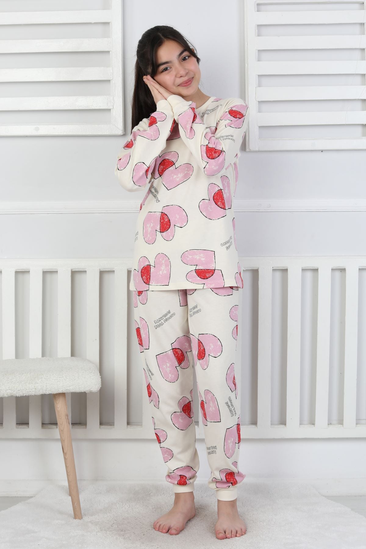 Tangled Hearts Desenli Kız Çocuk Pijama Takımı 8-13