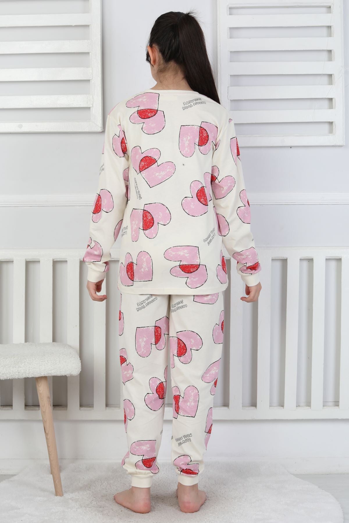 Tangled Hearts Desenli Kız Çocuk Pijama Takımı 8-13