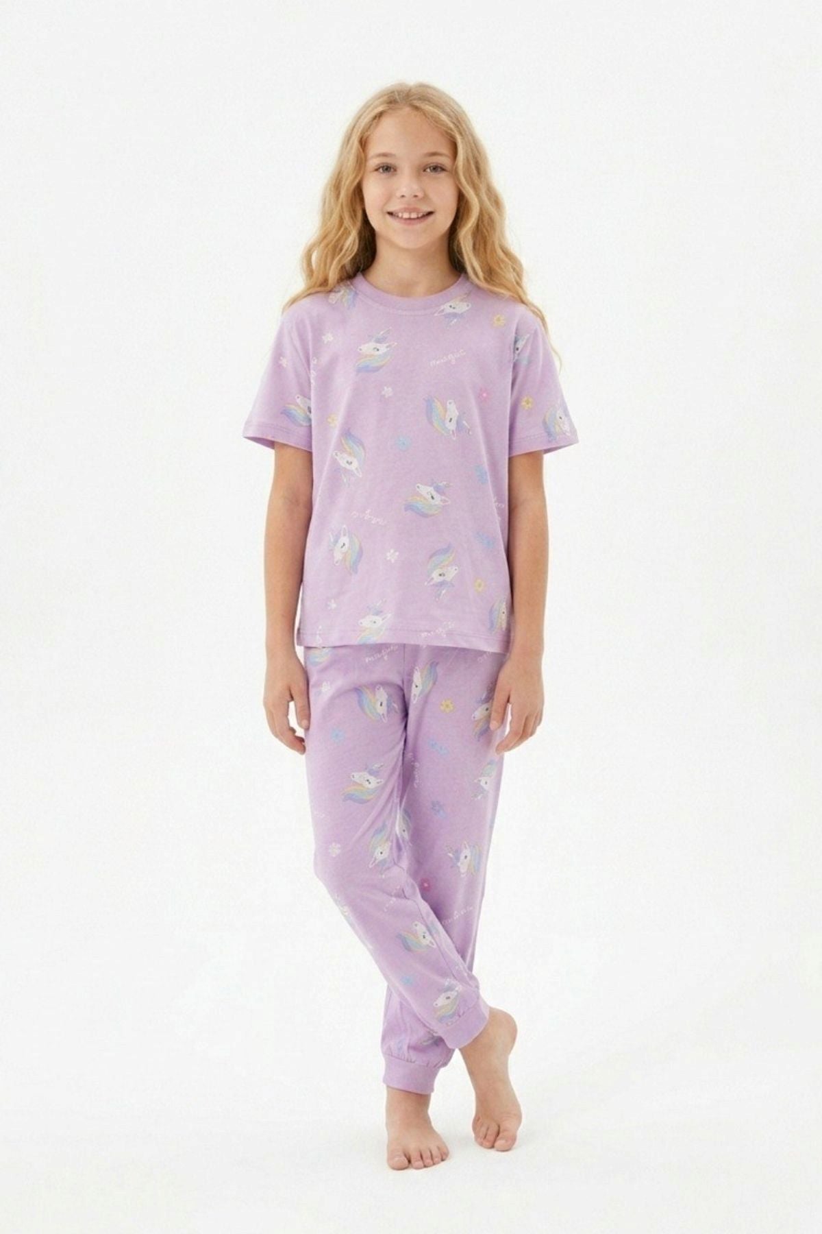 Unicorn Desenli Kısa Kollu %100 Pamuk Kız Çocuğu Pijama Takımı