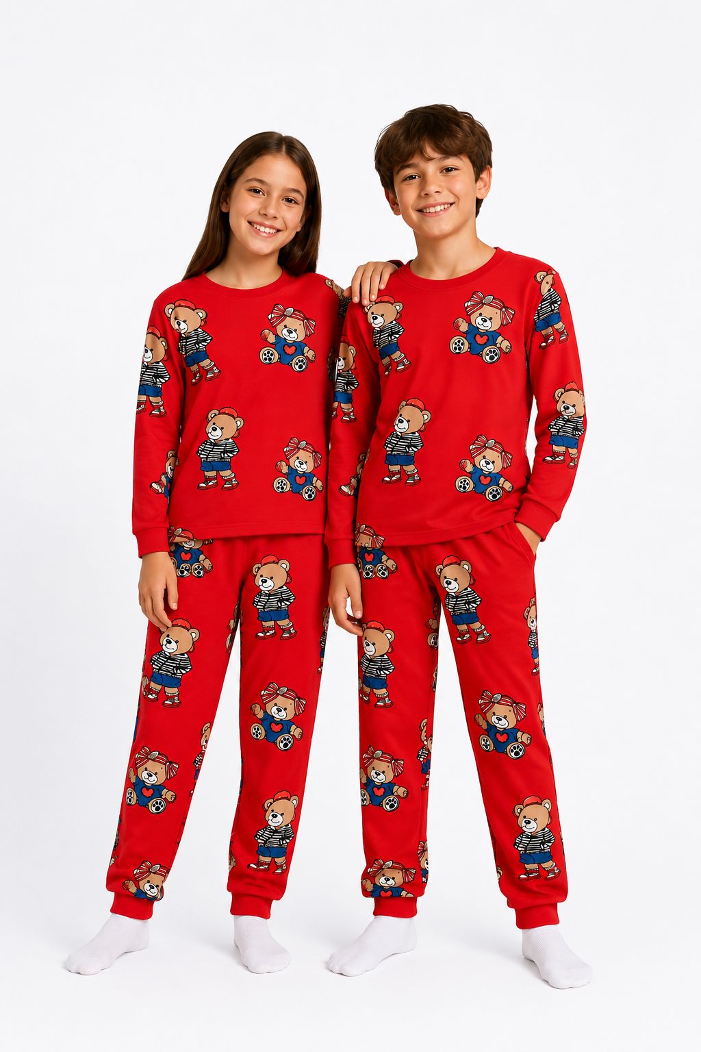 Unisex Kırmızı Renk Ayıcık Desenli Uzun Kollu Pijama Takımı